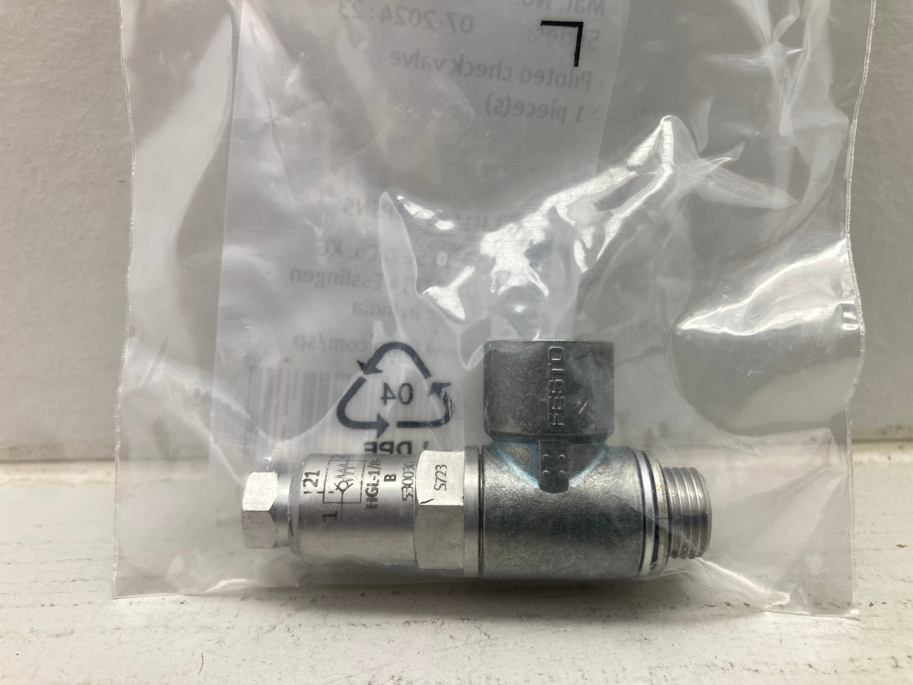 Festo HGL-1/8-B piloted check valve 530030 pneumatic control made in India
