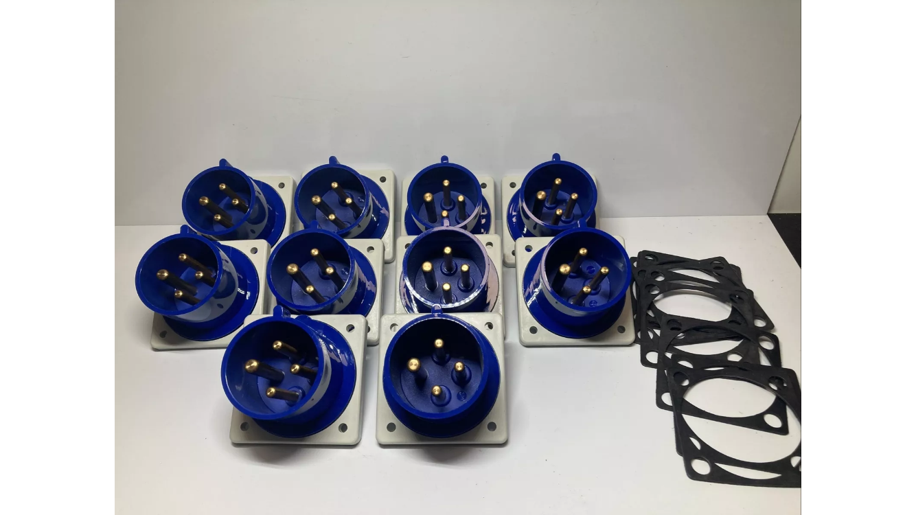 10 pieces.Walther 635409 Pin and Sleeve Inlet 30A/32A 4 Wire 230/250 VAC IP44 CE