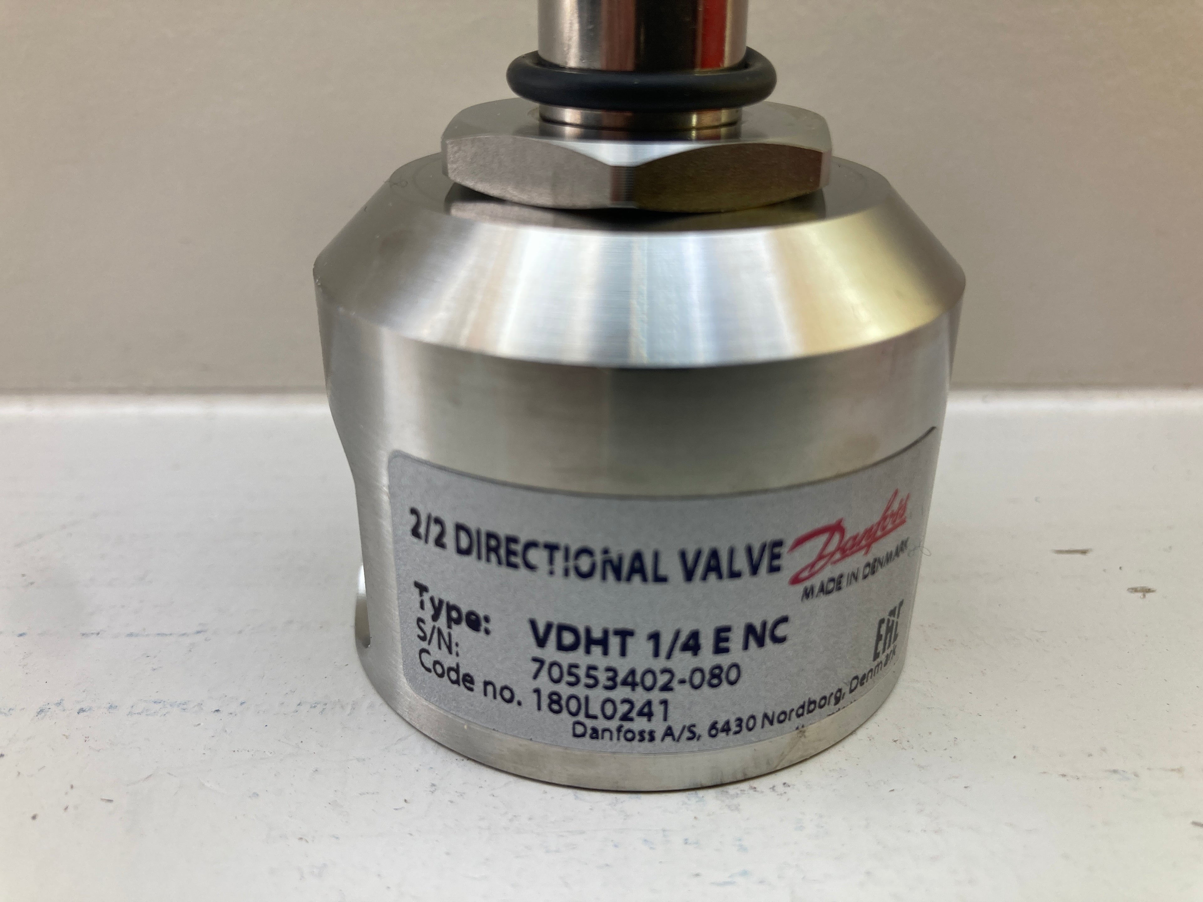 Danfoss 2/2 valve. VDHT 1/4 E NC 180L0241