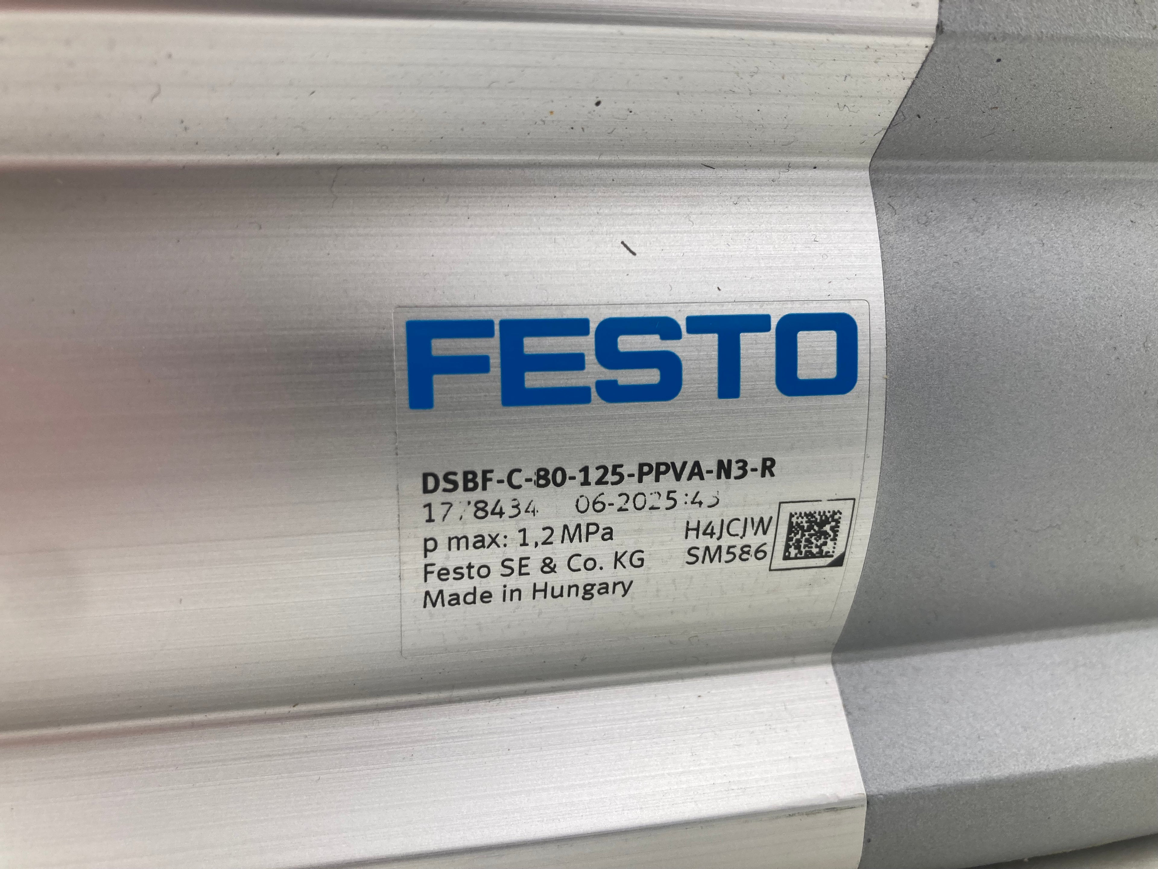 Festo DSBF-C-80-125-PPVA-N3-R standard cylinder 80mm x 125mm
