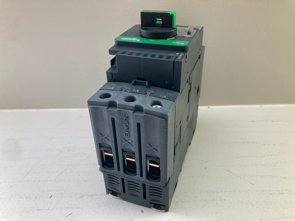 Motorværnafbryder (motor circuit breaker)