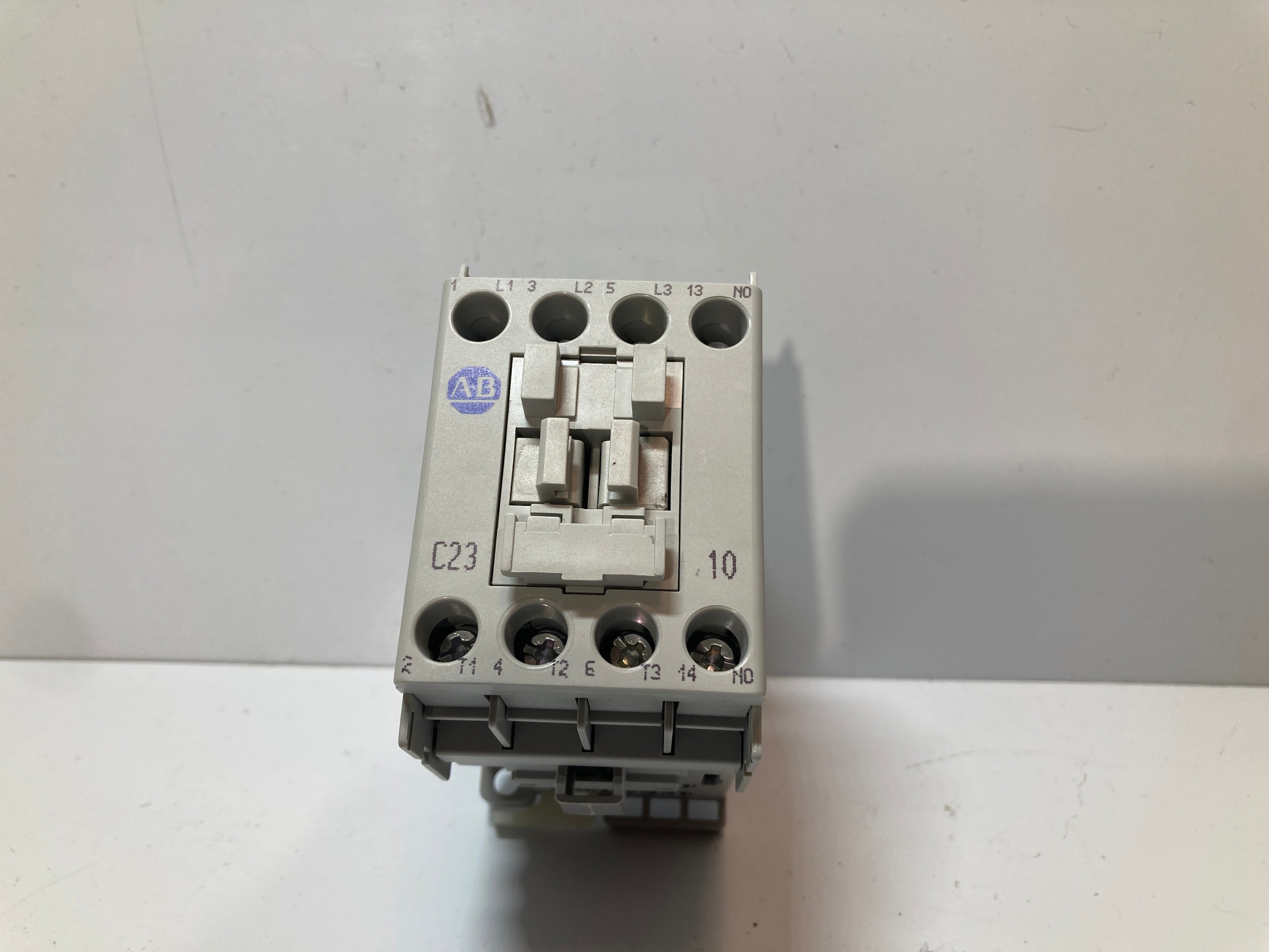 Allen Bradley 100-C23KJ10