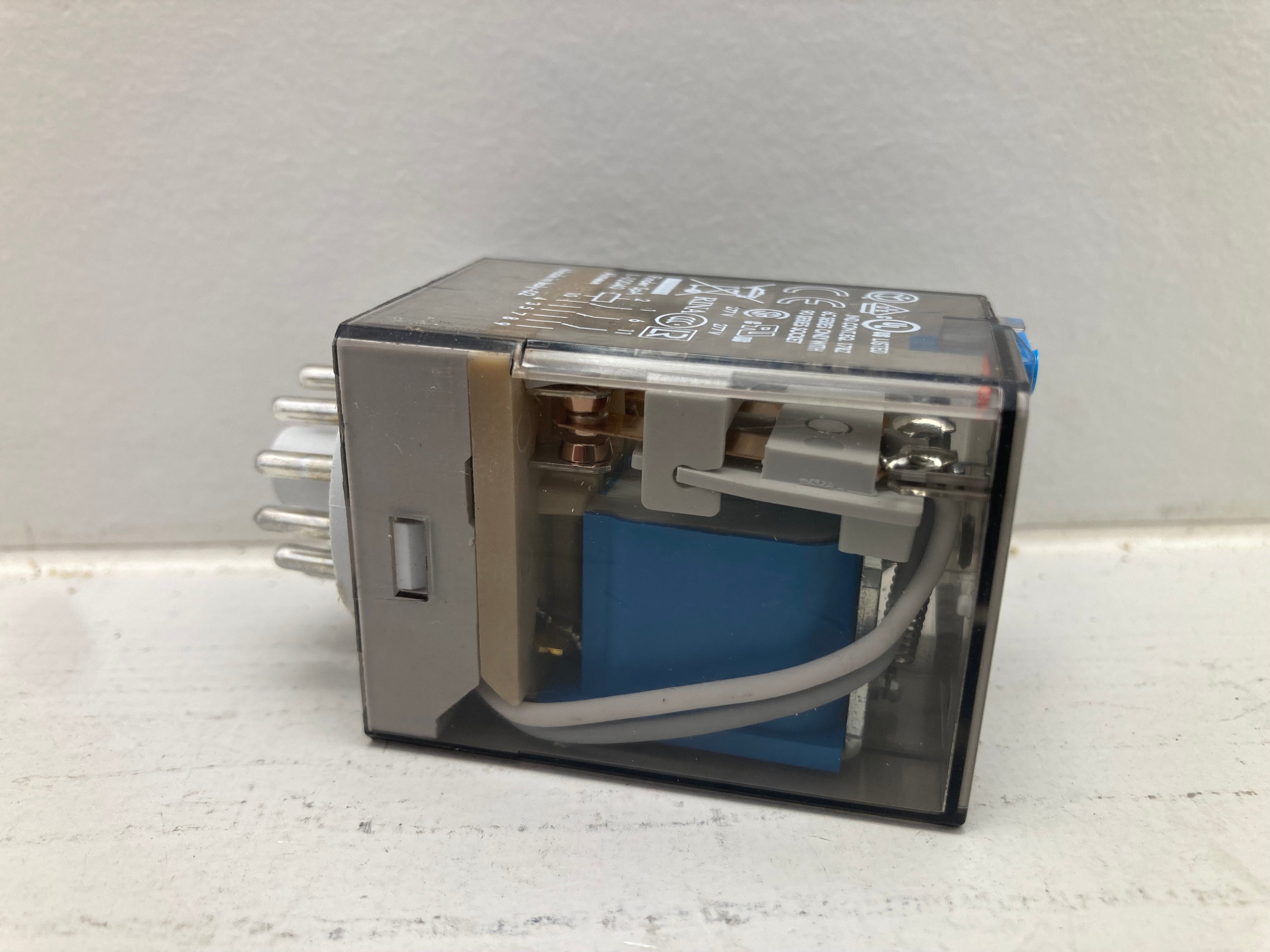 Finder 60.13.9.024.0040 General Purpose Relay 3CO 10A 24V DC - 10 stk. professionelle relæer
