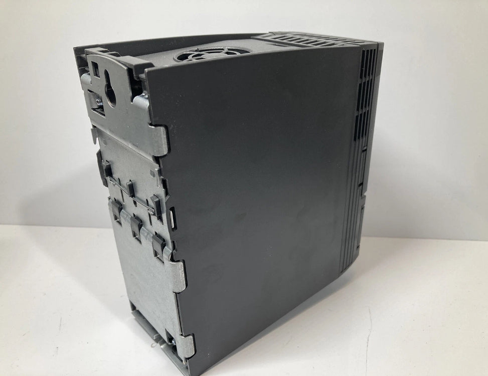 Siemens SINAMICS G120C 3-Phase Infrastructure Converter (6SL3210-1KE12-3AF2)