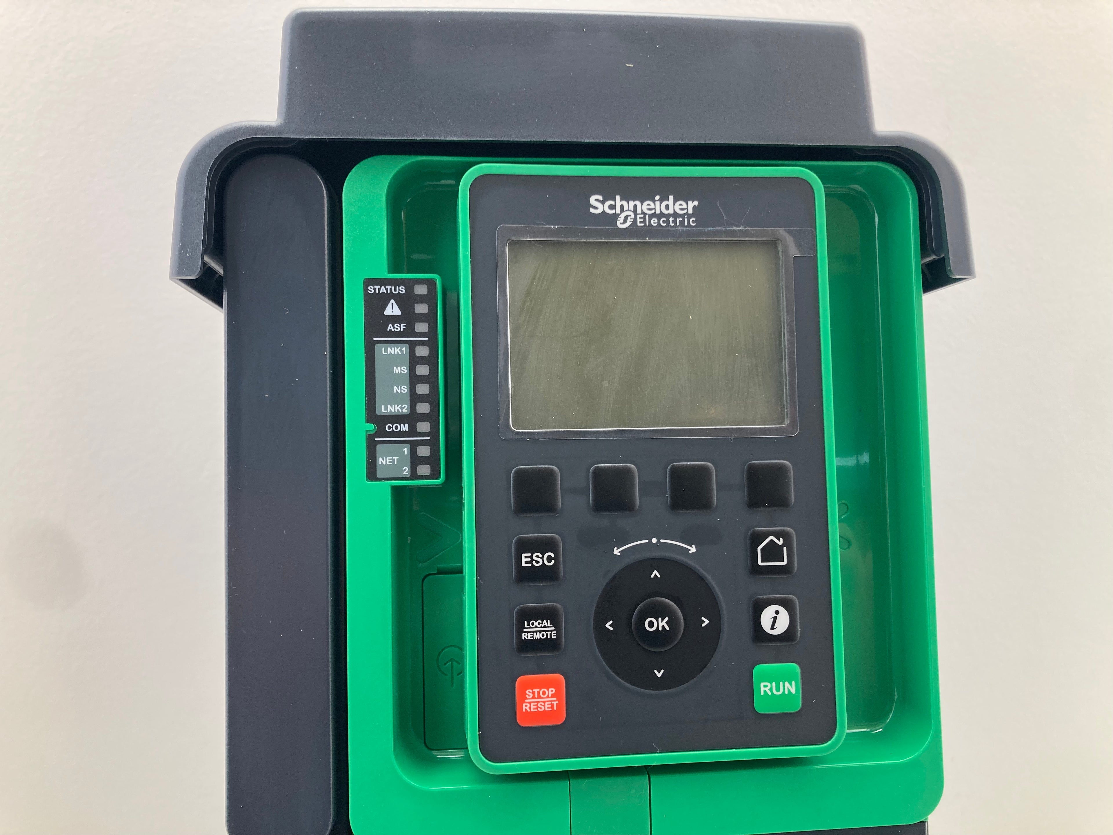 Schneider Electric Altivar 930 ATV930D11N4 frequency drive 11kW 15HP 380-480V AC IP21 with green LCD control panel
