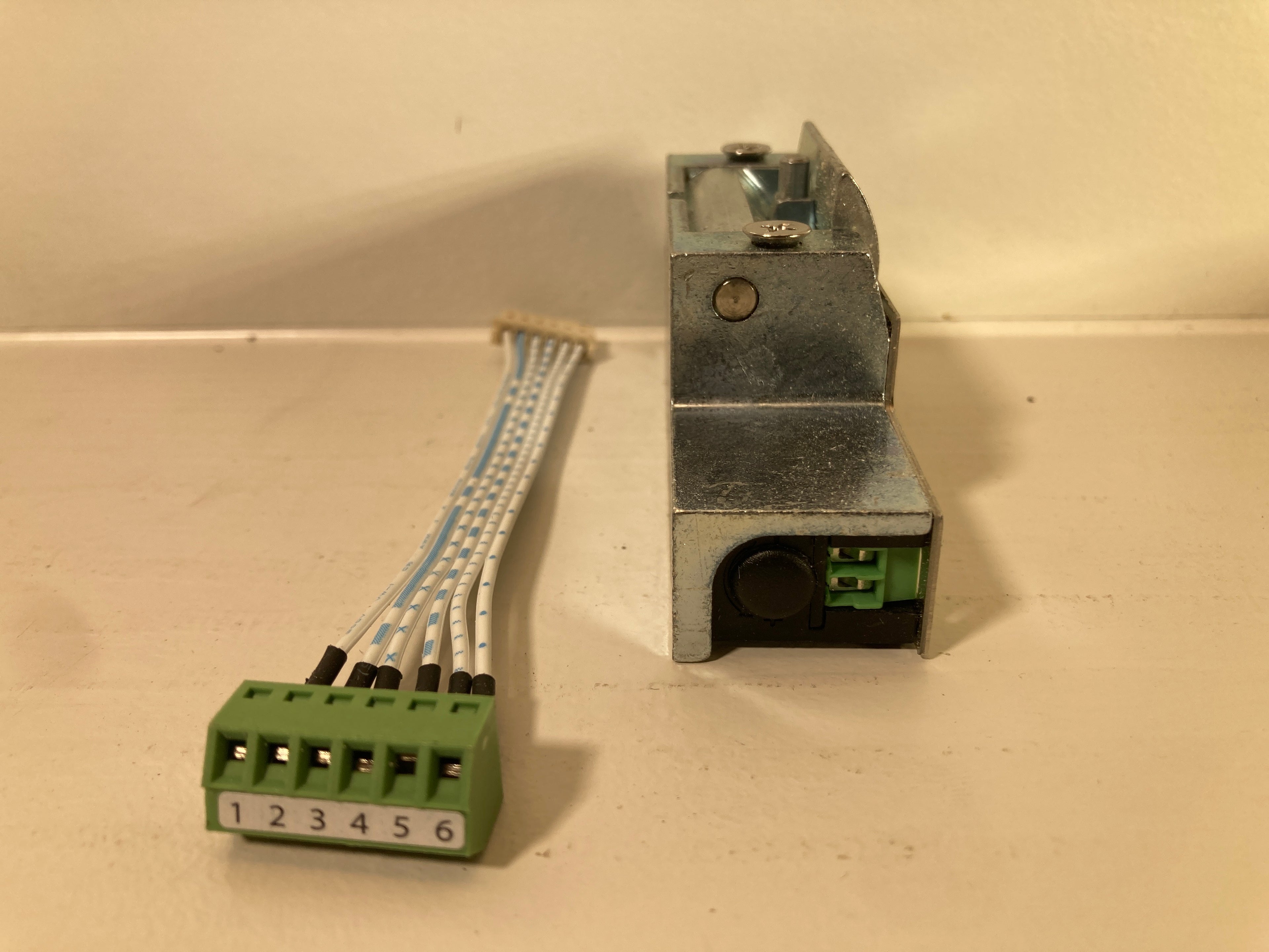 DORCAS 91 N 325 400 DB El Låseblik.