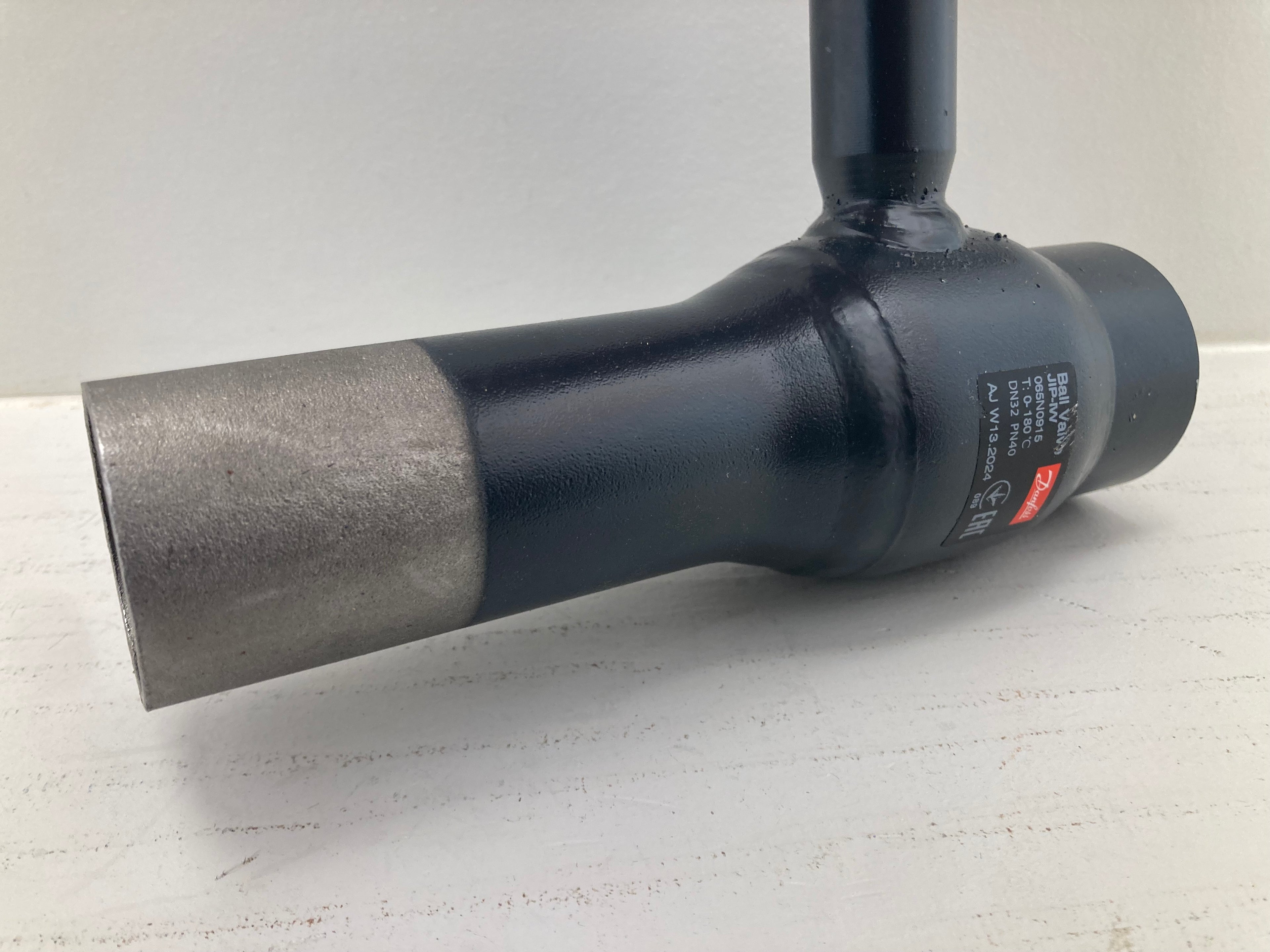 Danfoss Ball Valve JIP-WW DN32 PN40 065N0915 - Professional industrial valve with weld ends
