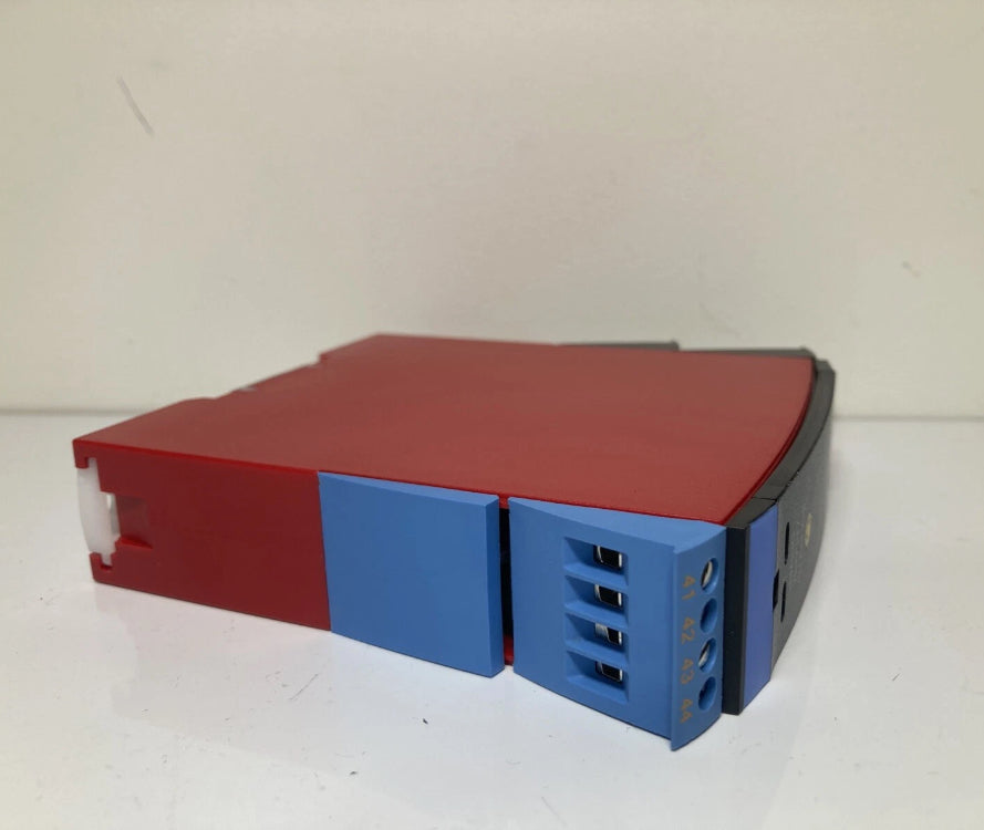 PR 9203B2A solenoid and alarm driver DIN rail with Ex and SIL2 certification for hazardous areas
