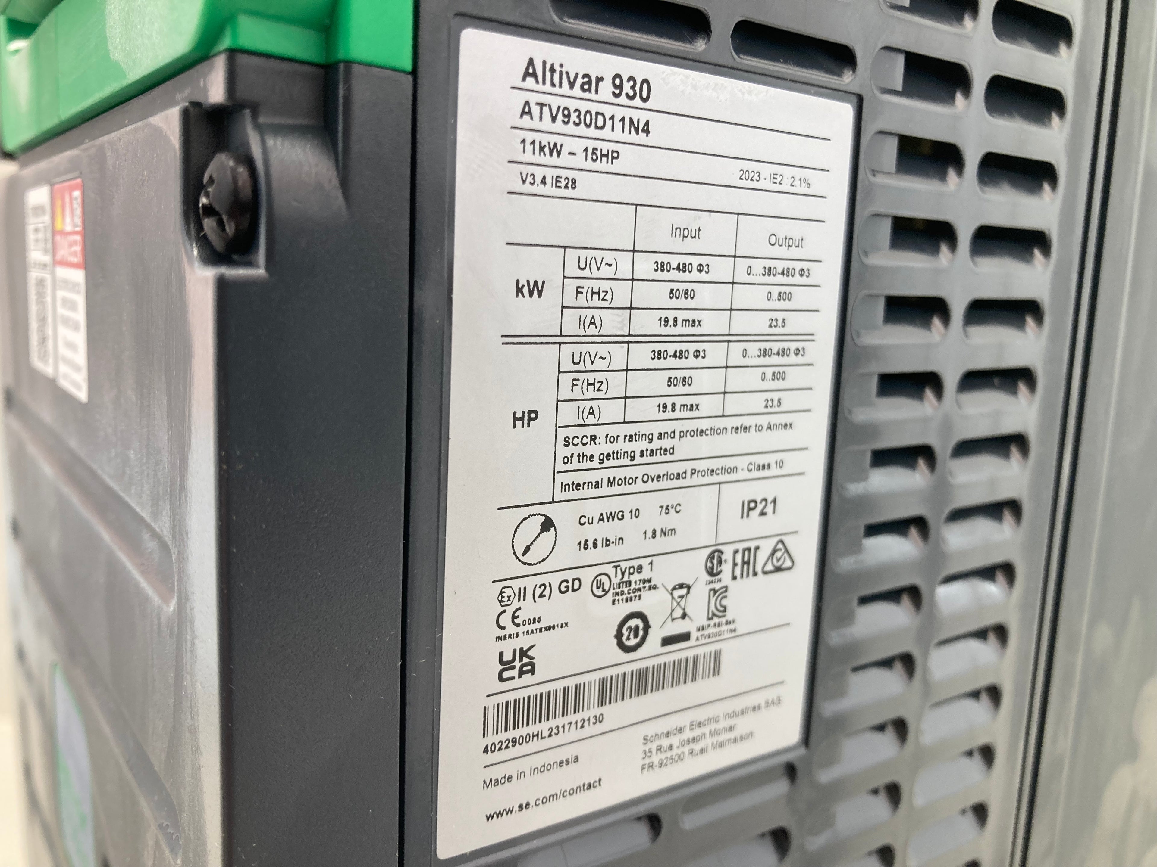 Schneider Electric Altivar 930 Frequency Drive 11kW 15HP ATV930D11N4 - 1 pc. (New