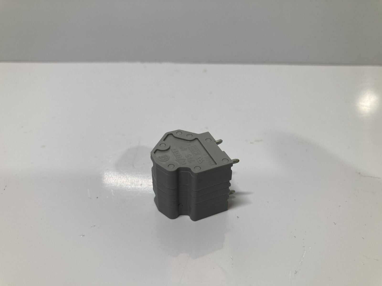 168pcs. WAGO 745-3252 XCFR2 300V AWG 28-12 20A 0,08 -  4mm2. 7453252 Fast Ship.