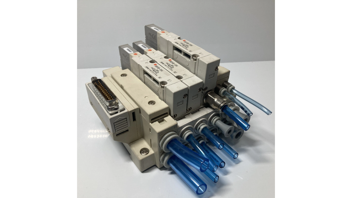 SMC SV2100-5FU ventilblok pneumatisk valve manifold DIN Rail
