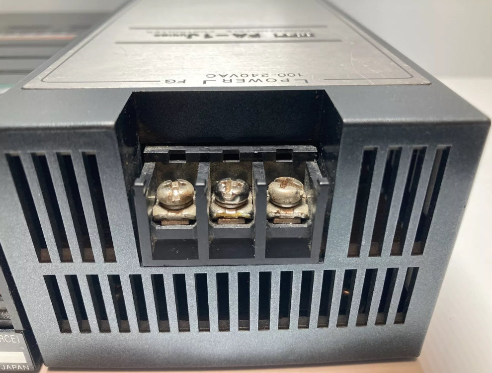 IDEC IZUMI FA-1 Junior compact PLC system with PFJ-CR1E CPU for industrial automation
