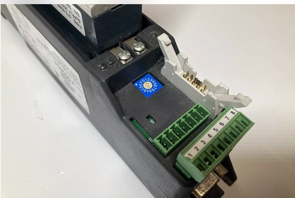 GEFRAN GFX-M1-25/480-M-D-RR-P-CV temperature controller for industrial process control
