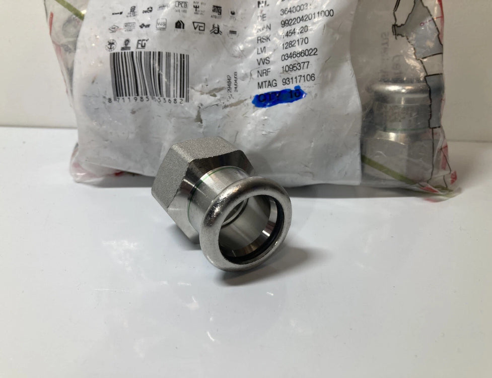 VSH XPress R2702 stainless steel press fitting 22mm 3/4 RP thread 9 pieces
