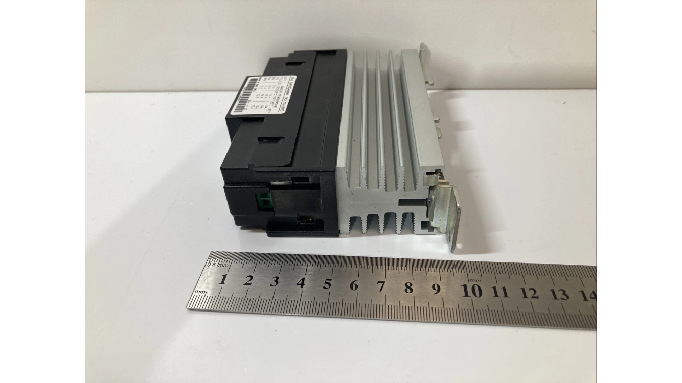 ERO Electronic ISRT10240000 solid state relæ 240V 10A RMS
