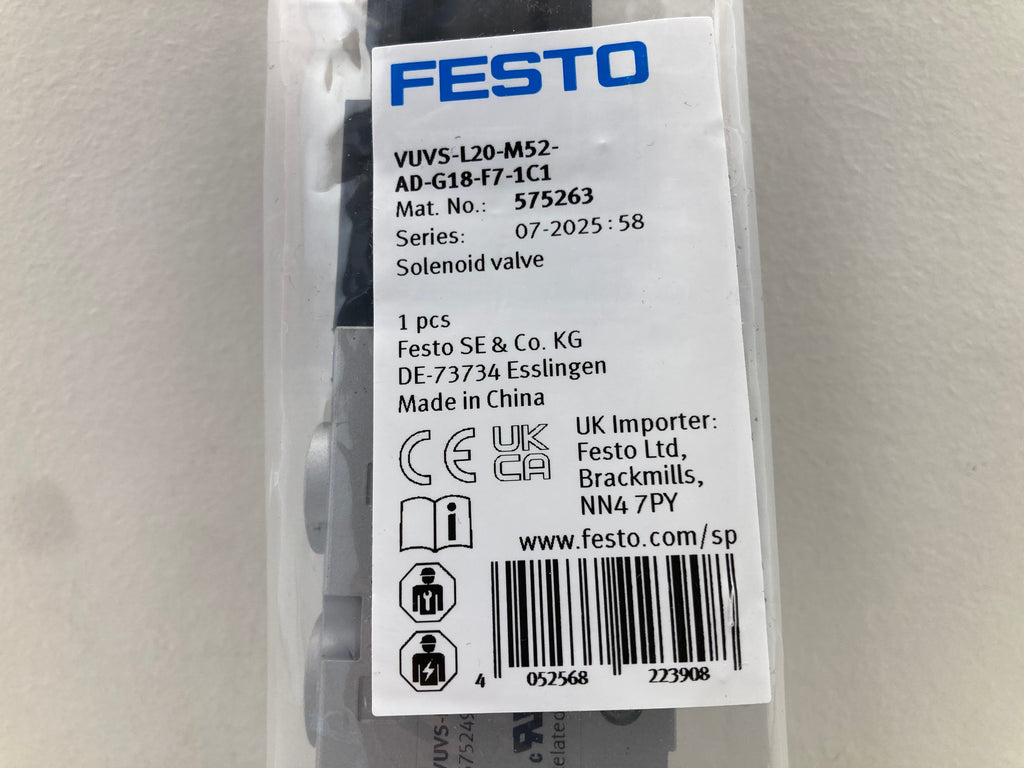 Festo VUVS-L20-M52-AD-G18-F7-1C1 solenoid valve 5/2-way
