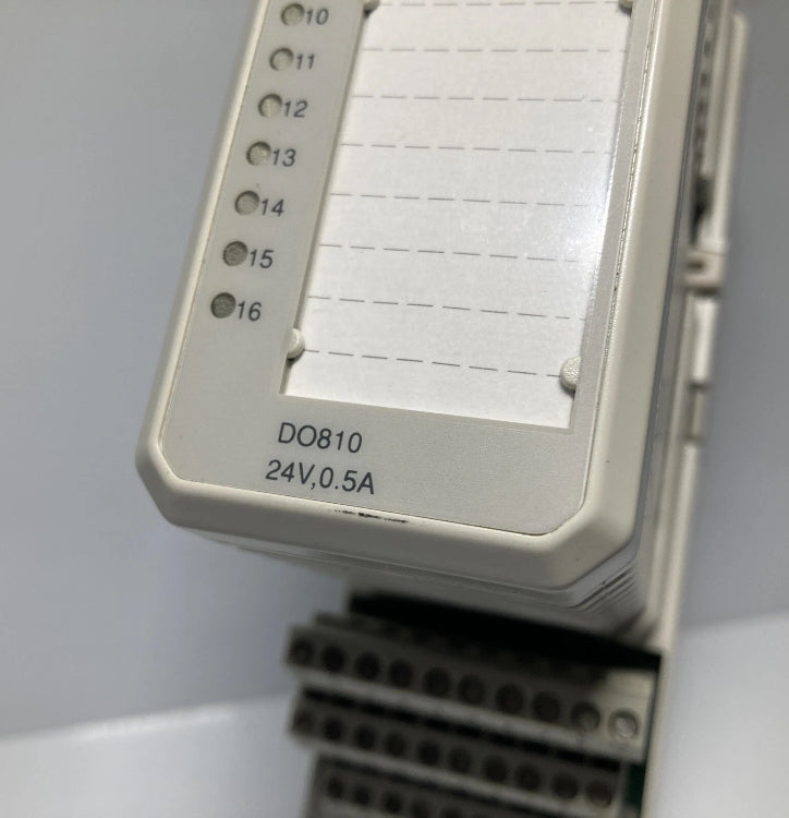 ABB DO810 3BSE008510R1 Industrial Control System / 3BSE013230R1 TU810V1