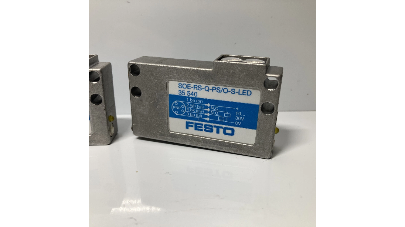 3stk. FESTO SOE-RS-Q-PS/O-S-LED 35 540