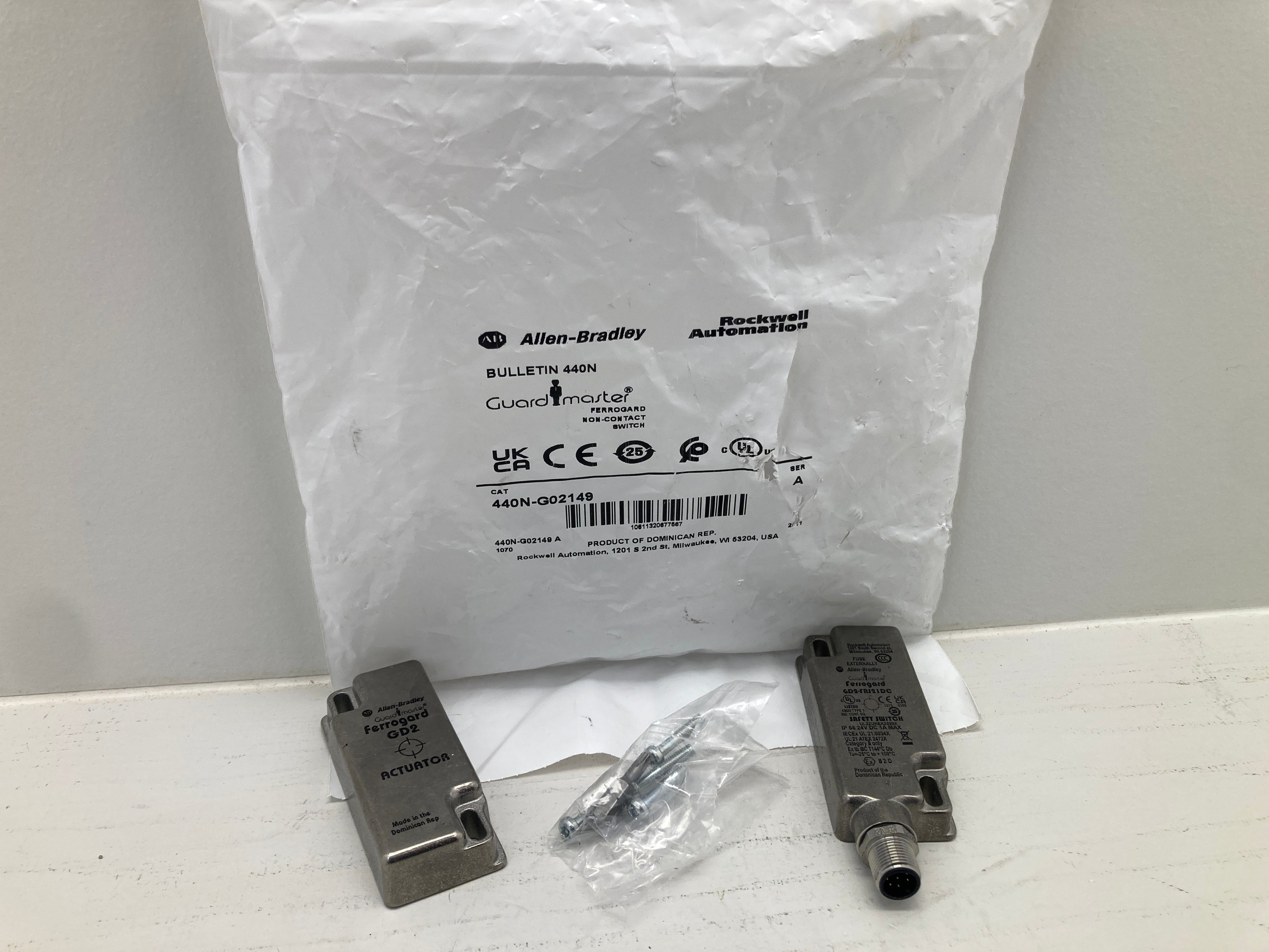 Allen-Bradley Guardmaster 440N-G02149 – Non-Contact Safety Switch