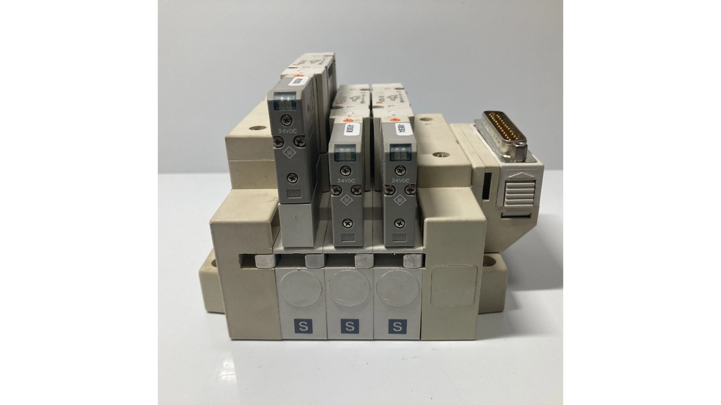 SMC SV2100-5FU ventilblok pneumatisk valve manifold DIN Rail
