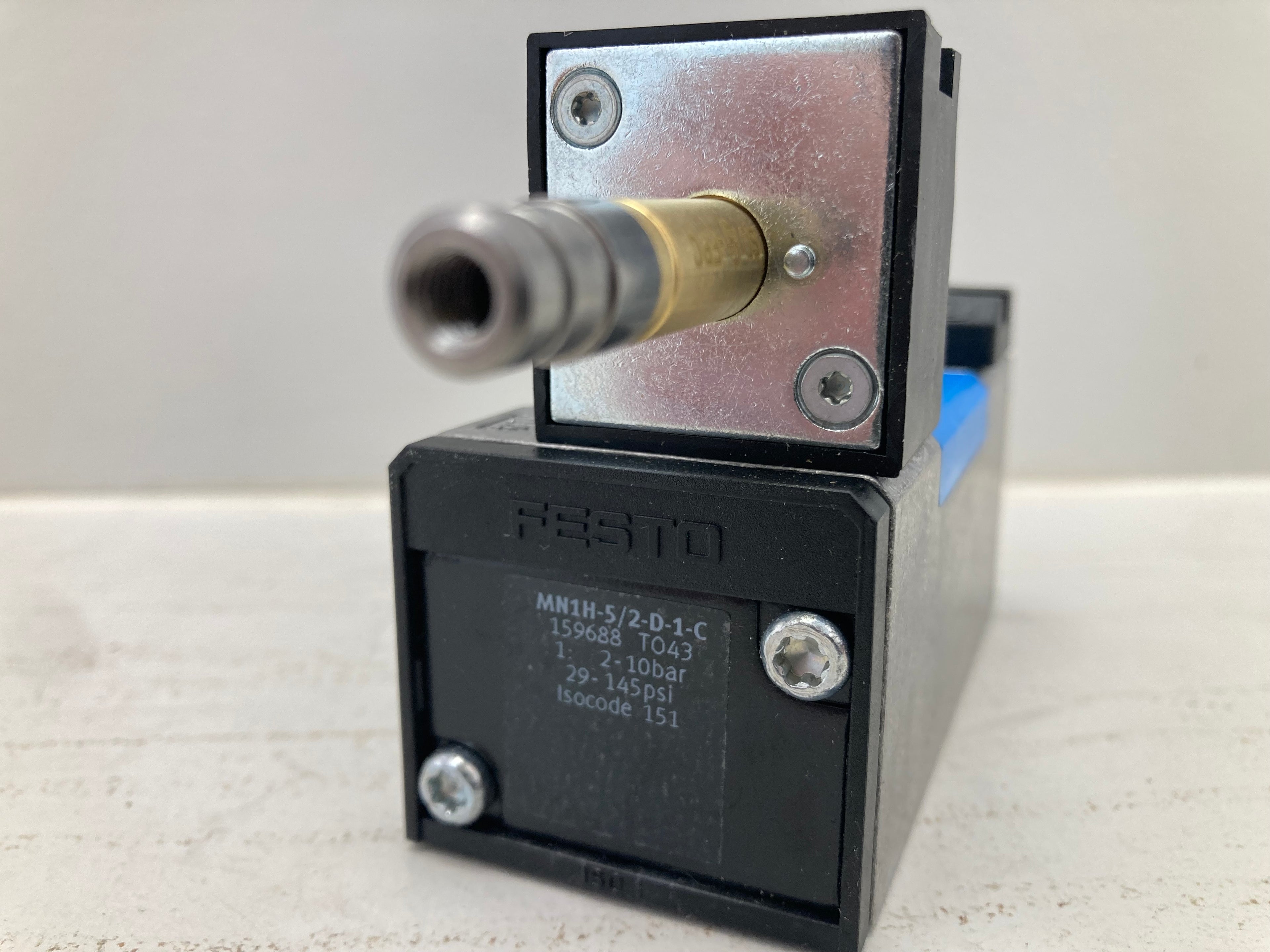 Festo MN1H-5/2-D-1-C mechanical valve 5/2-way with sub-base
