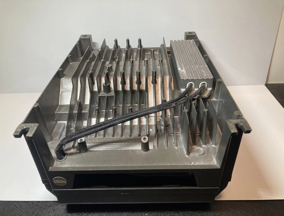 Mitsubishi Freqrol-K Inverter FR-K-S750B frequency inverter 0.75kW for motor speed control
