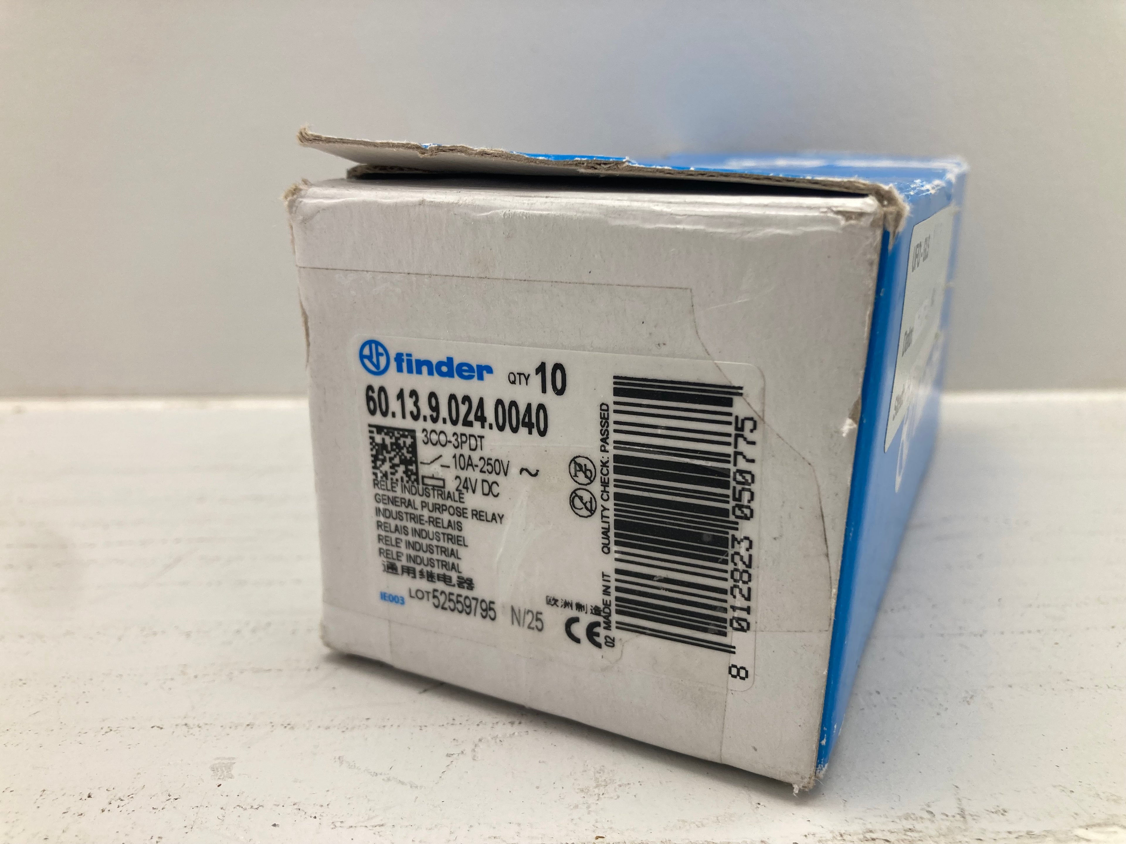 Finder 60.13.9.024.0040 General Purpose Relay 3CO 10A 24V DC - 10 stk. professionelle relæer
