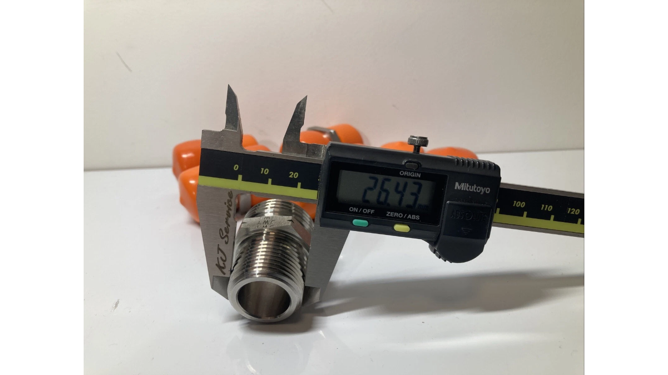 5 PIECES MALE STUD CONNECTOR XGEV 22L 3/4 NPT(STD) AISI316 Hydraulik..Fast Ship.