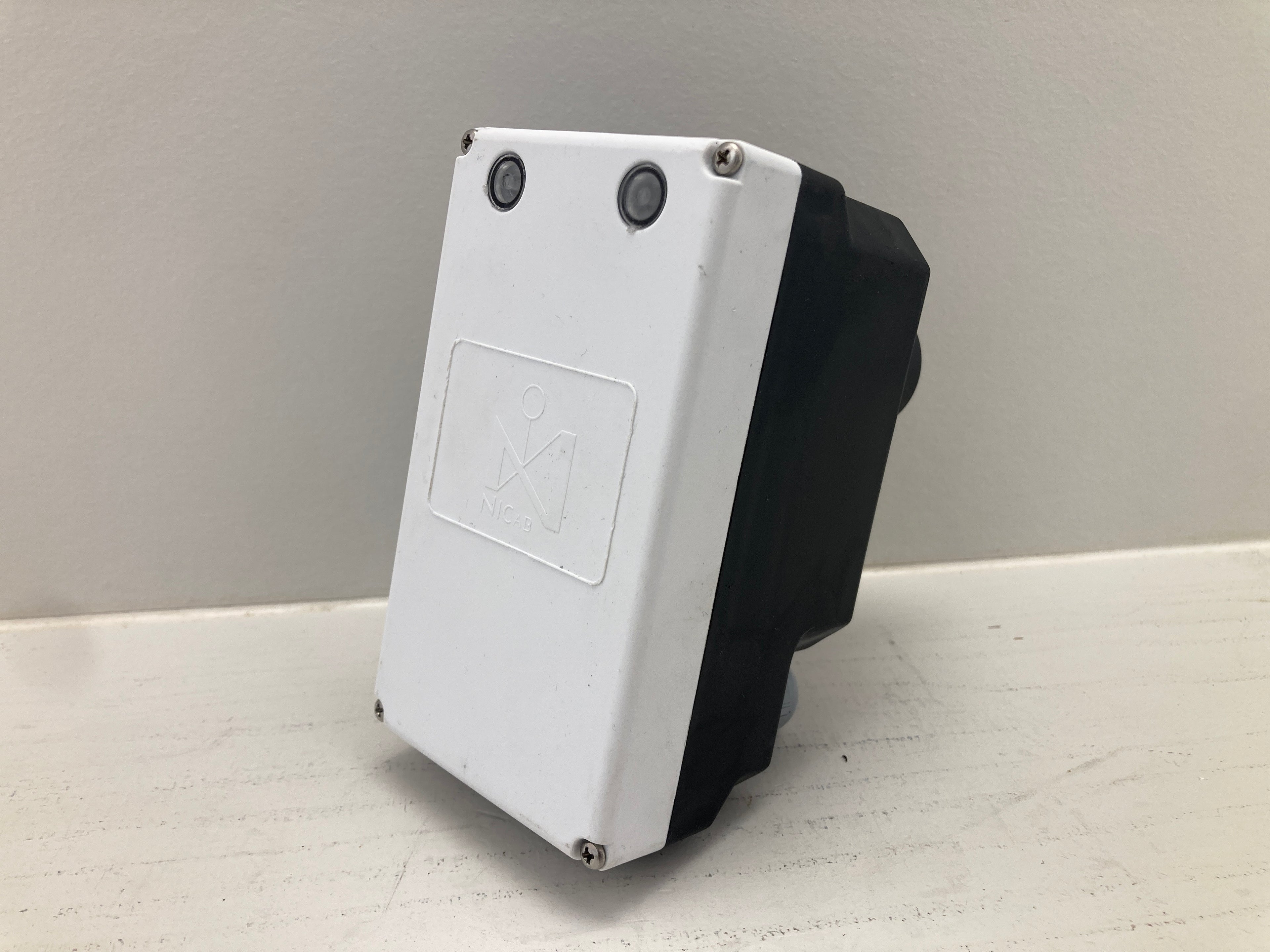 FlowControl Nicab DUE Actuator 230V – Heating & Flow Control Unit