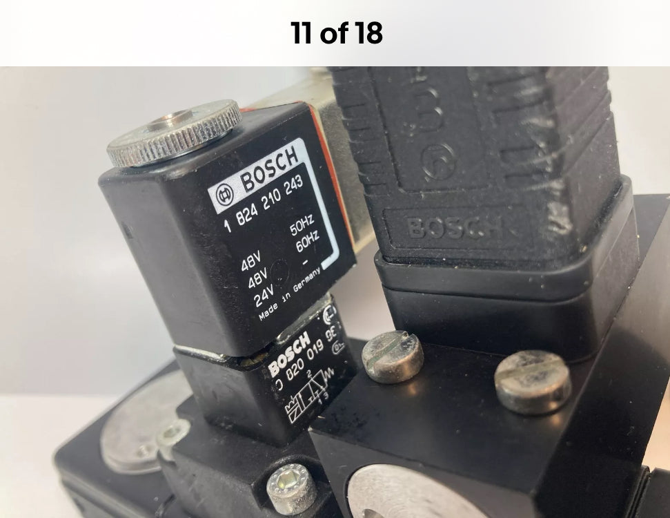 Bosch Pneumatic Control Unit with Valve, Regulator, Switch 0821300301 1827231010