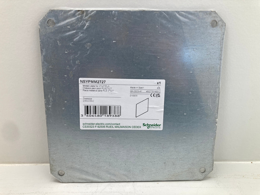 Schneider Electric NSYPMM2727 Metallic Plate 27x27 PLS (New)