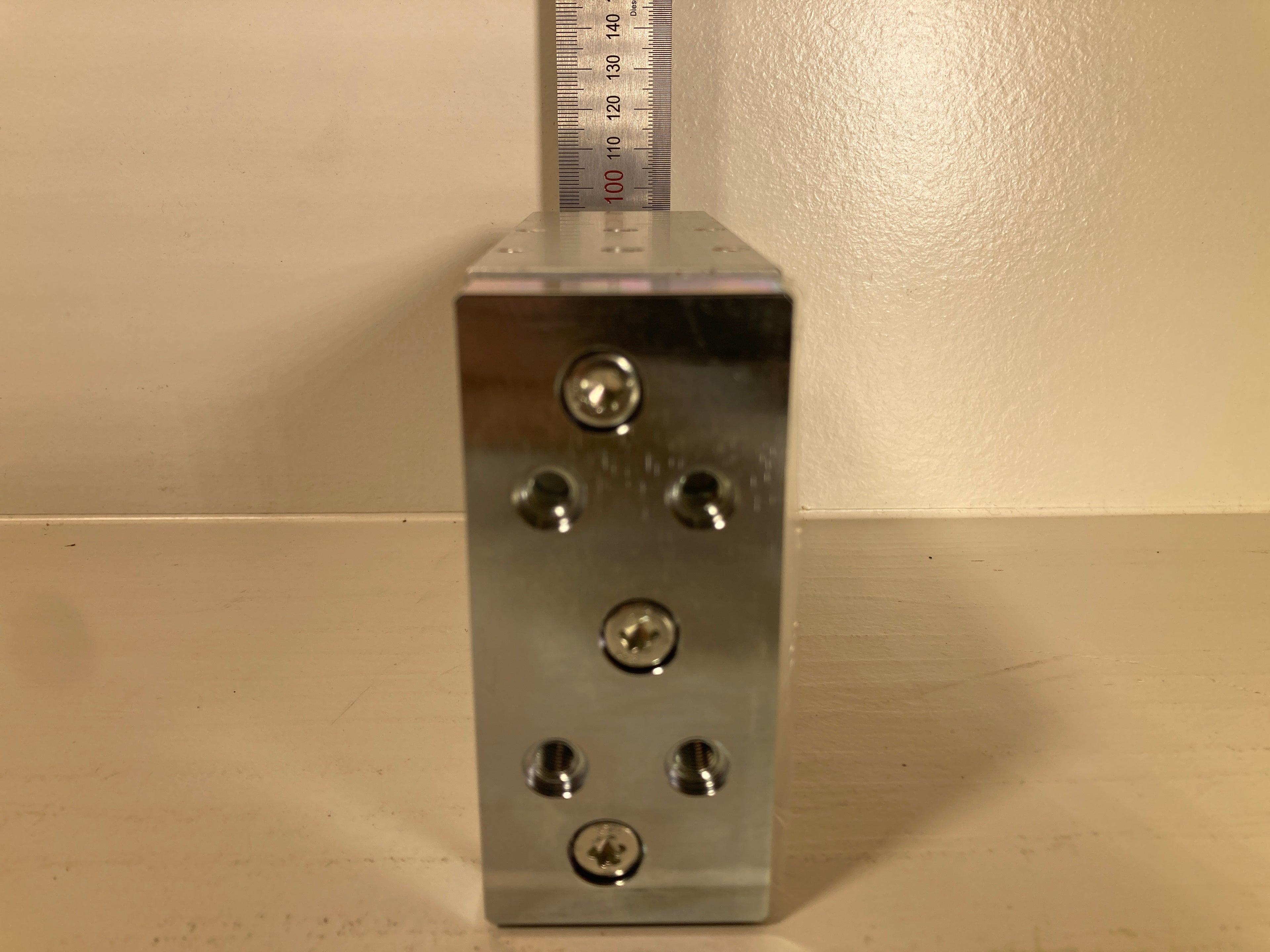 Festo DFM-25-80-P-A-GF guided drive cylinder 25mm bore 80mm stroke pneumatic
