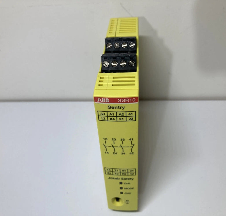 ABB 2TLA010050R0000 Sentry SSR10 safety relay 24V DC for industrial safety applications
