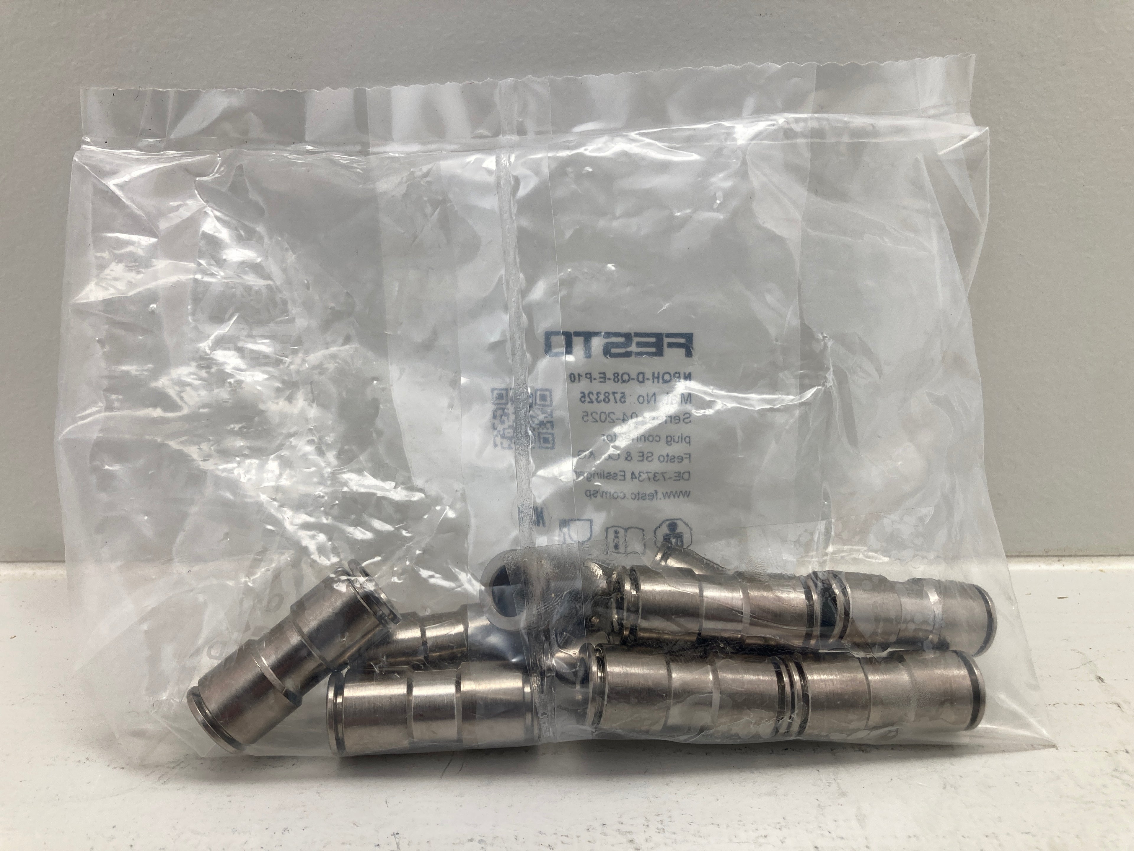 straight plug connector