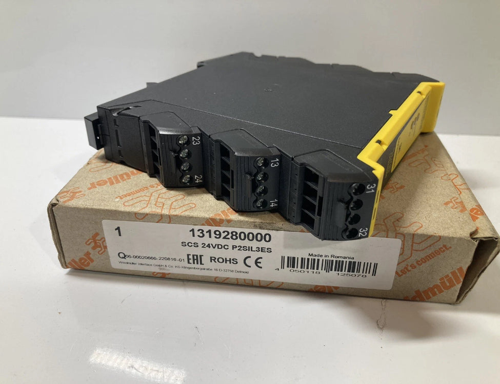 Weidmüller 1319280000 SCS 24VDC P2SIL3ES SafeSeries safety relay with SIL3 and PL e certification
