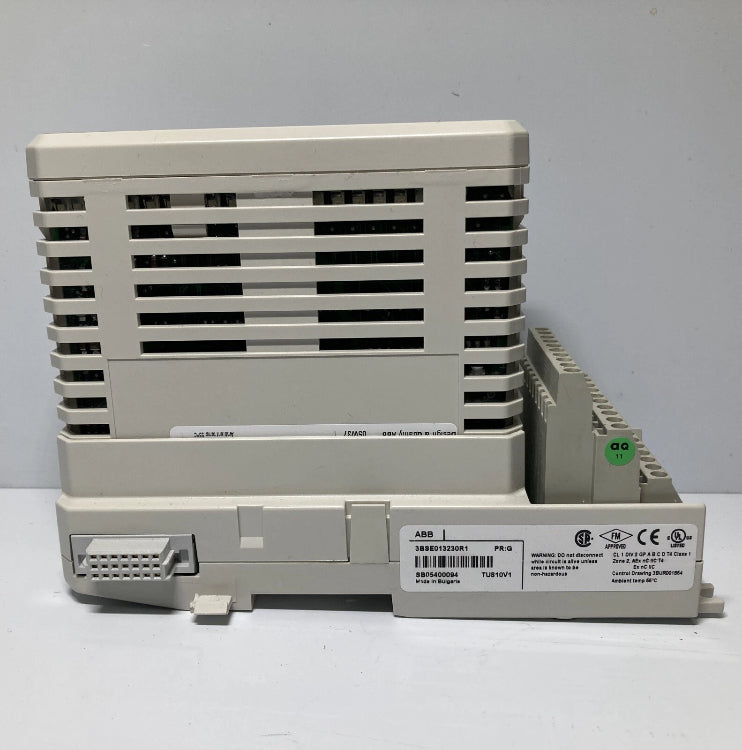 ABB DO810 3BSE008510R1 Industrial Control System / 3BSE013230R1 TU810V1