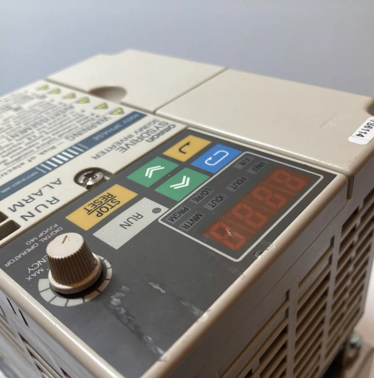 Omron 3G3MV-A4004 SYSDRIVE 3G3MV PFI 3005