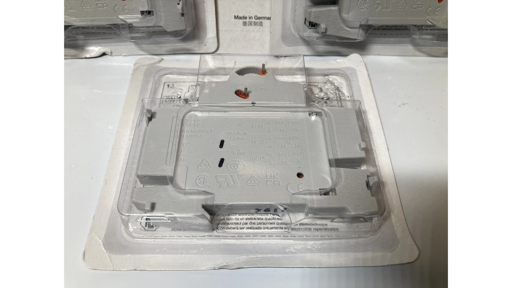 ABB S2C-H6RM signal contact auxiliary contact for contactors and motor protection
