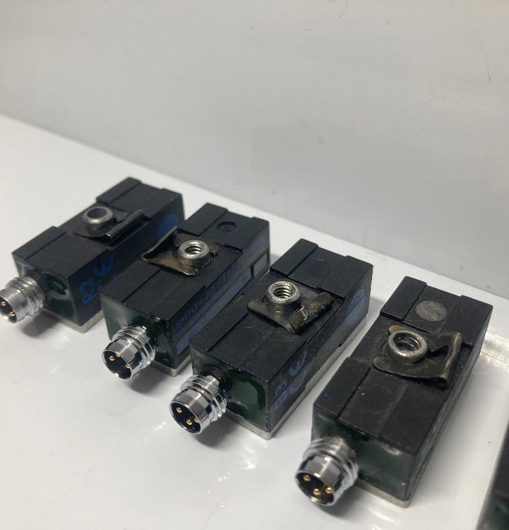 5 Piece. FESTO SMTO-1-PS-S-LED-24-C 151685