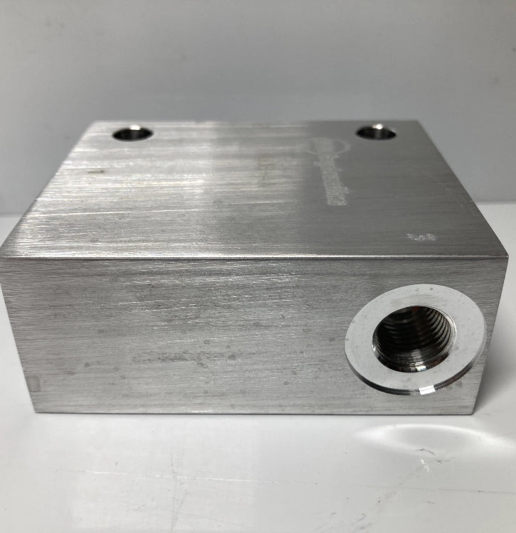 Sun Hydraulics valve manifold TRQ 30-35 Lbf·ft 41-47 Nm hydraulisk ventilblok
