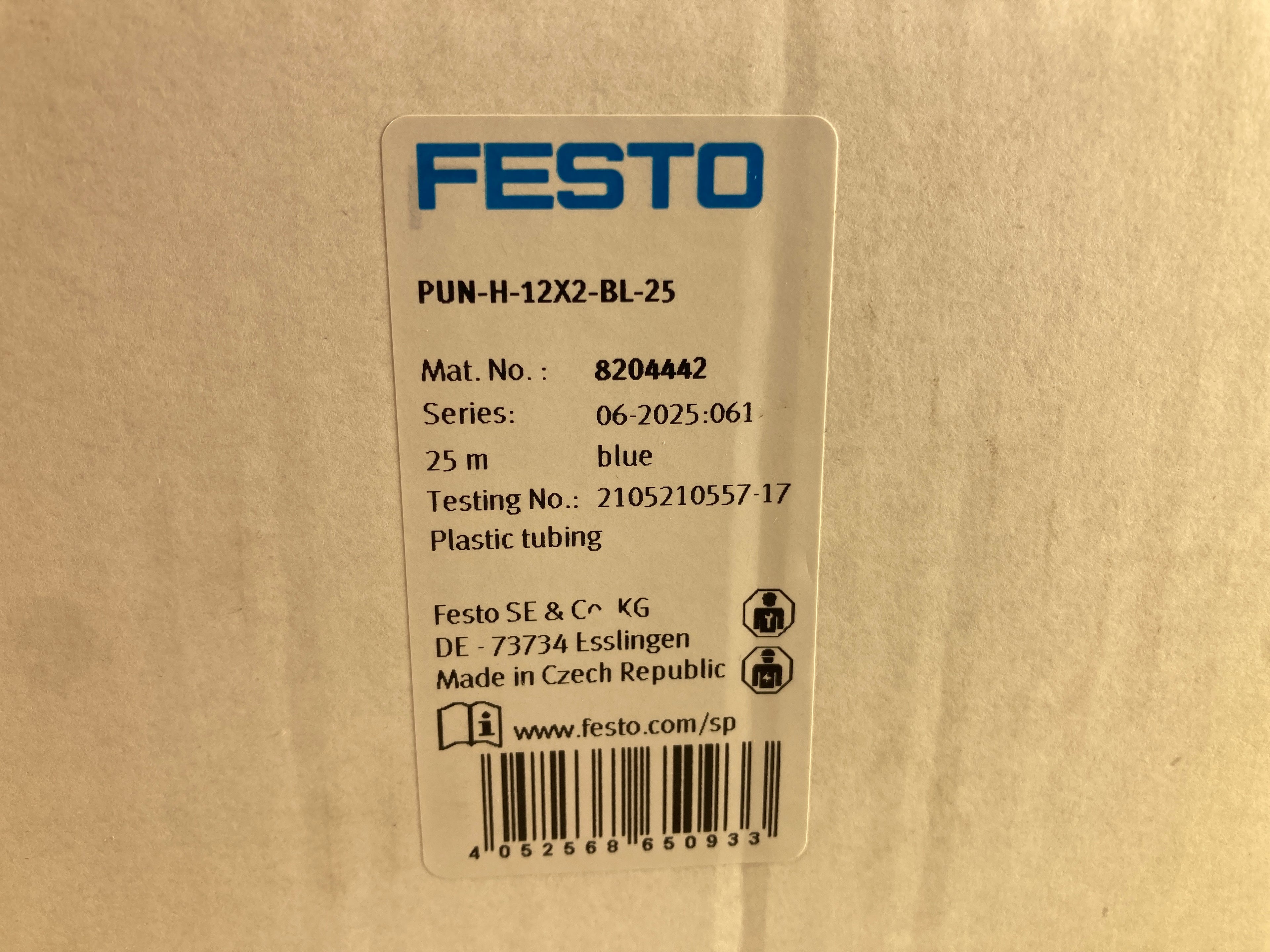 FESTO PUN-H-12X2-BL-25  8204442
