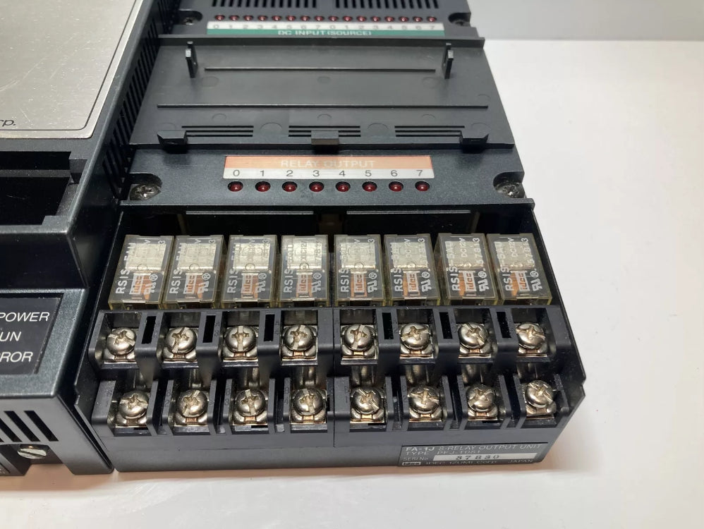 IDEC IZUMI FA-1 Junior compact PLC system with PFJ-CR1E CPU for industrial automation
