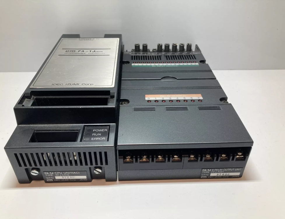 IDEC IZUMI FA-1 Junior compact PLC system with PFJ-CR1E CPU for industrial automation
