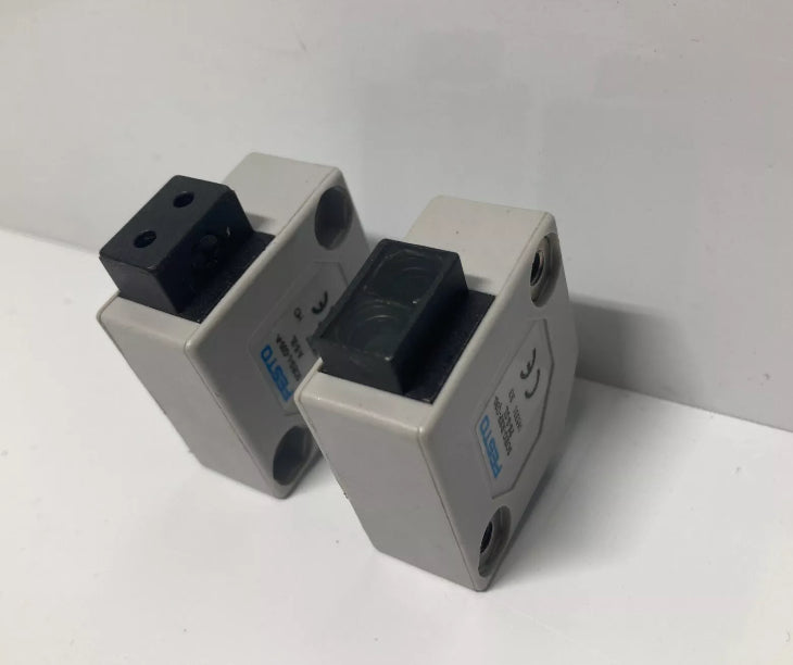 FESTO 165331 SOEG-RSP-Q30-PS-S-2L / 165327 SOEG-L-Q30-P-A-S-2L