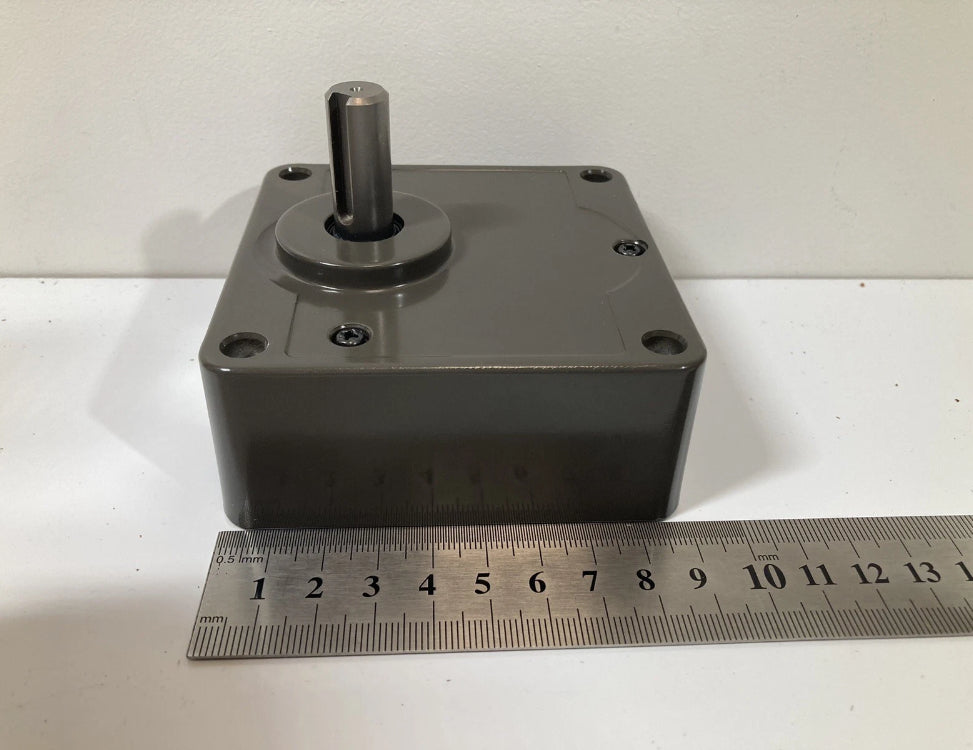 Panasonic Gear head MX9G5B MX9 G5B 1_5 90mm 12mm shaft. (New)