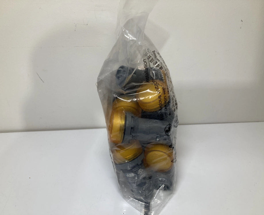 ABB CL2-501Y Indicator Light LED 12V DC 16mA Yellow - 10 pcs. (New)
