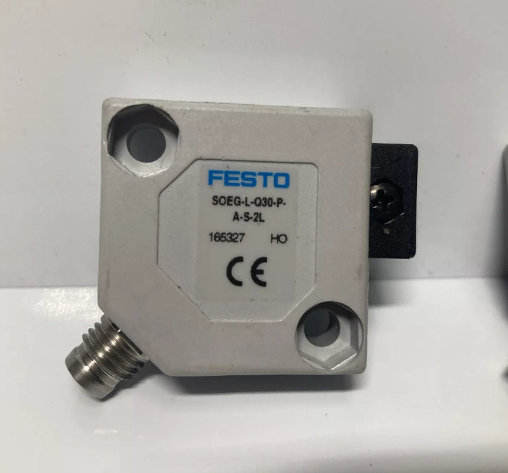 FESTO 165331 SOEG-RSP-Q30-PS-S-2L / 165327 SOEG-L-Q30-P-A-S-2L