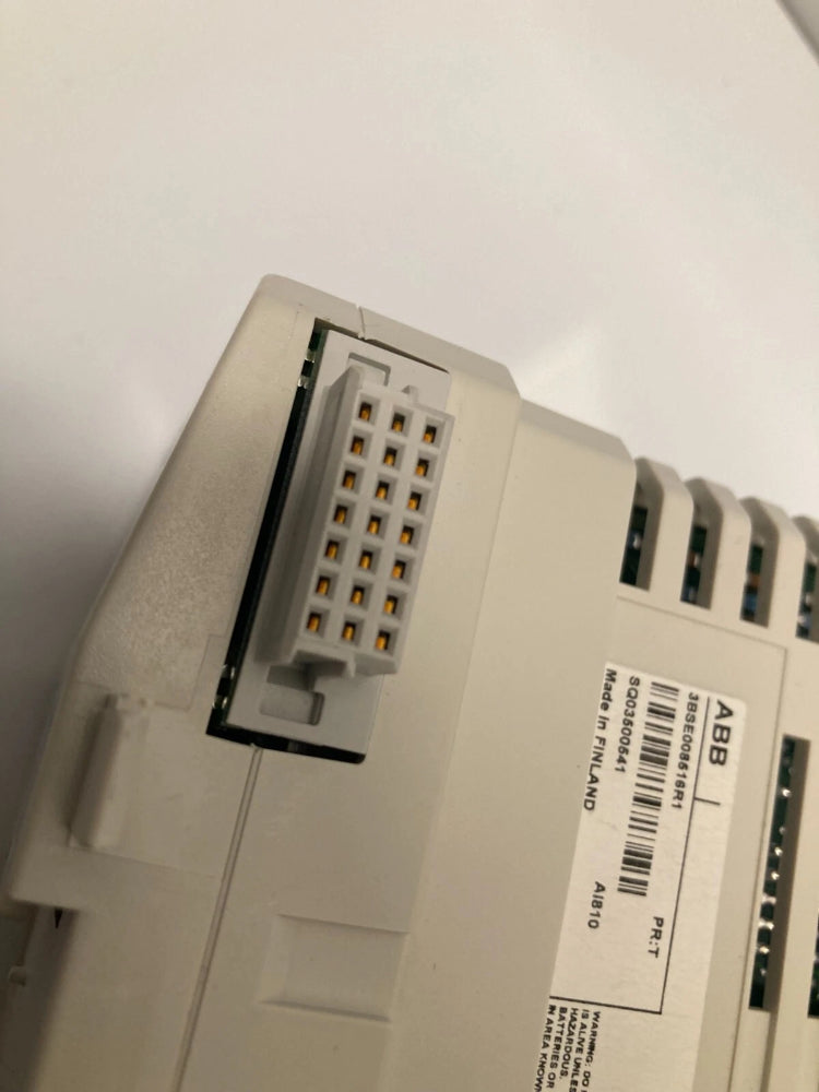 ABB AI810 Analog Input Module (3BSE008516R1) DIN Rail