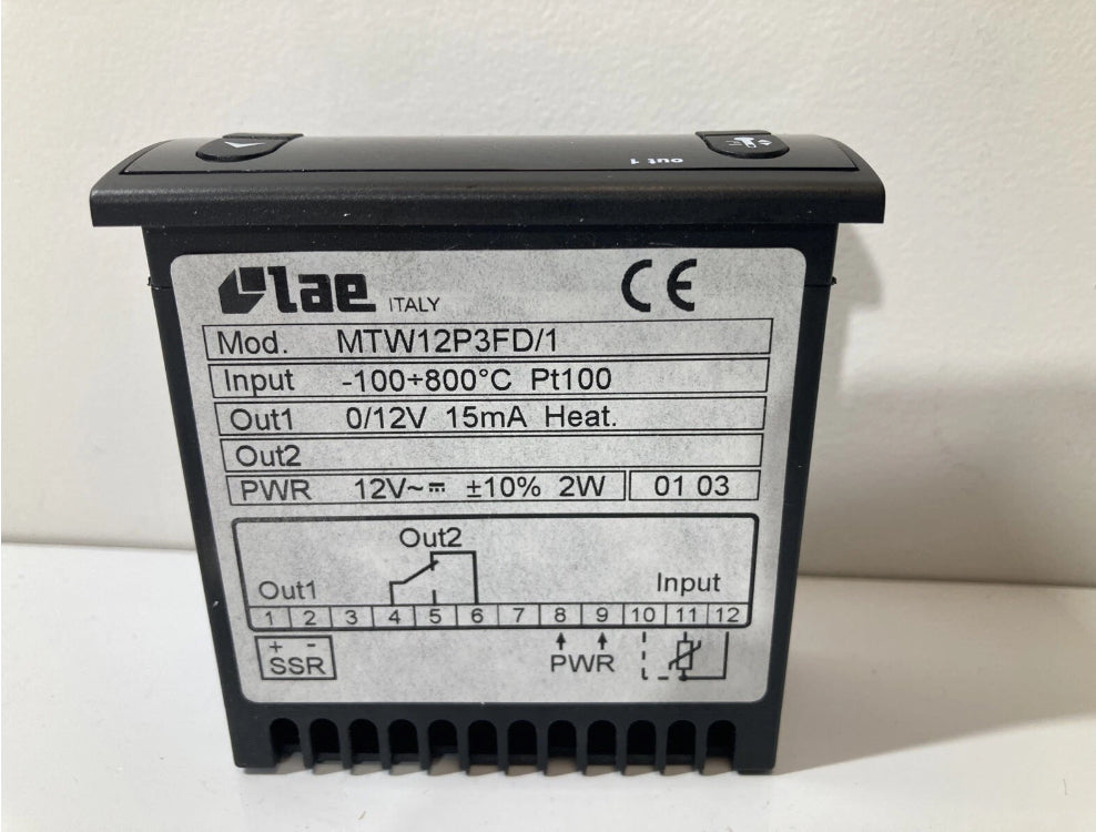 LAE MTW12P3FD temperature control unit pwr 12Vdc -100 - 800deg c Fast Shipping.