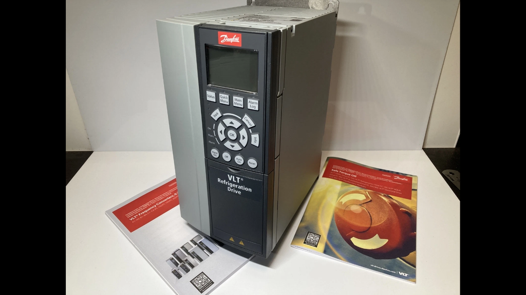 Danfoss VLT Refrigeration Drive FC-103 frekvensomformer 5.5kW til køleanlæg
